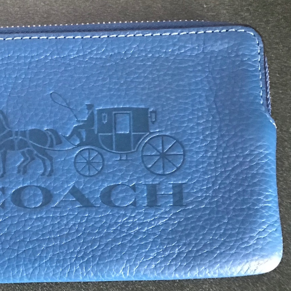 Coach Blue Leather Wristlet Mini Pouch - Picture 14 of 15